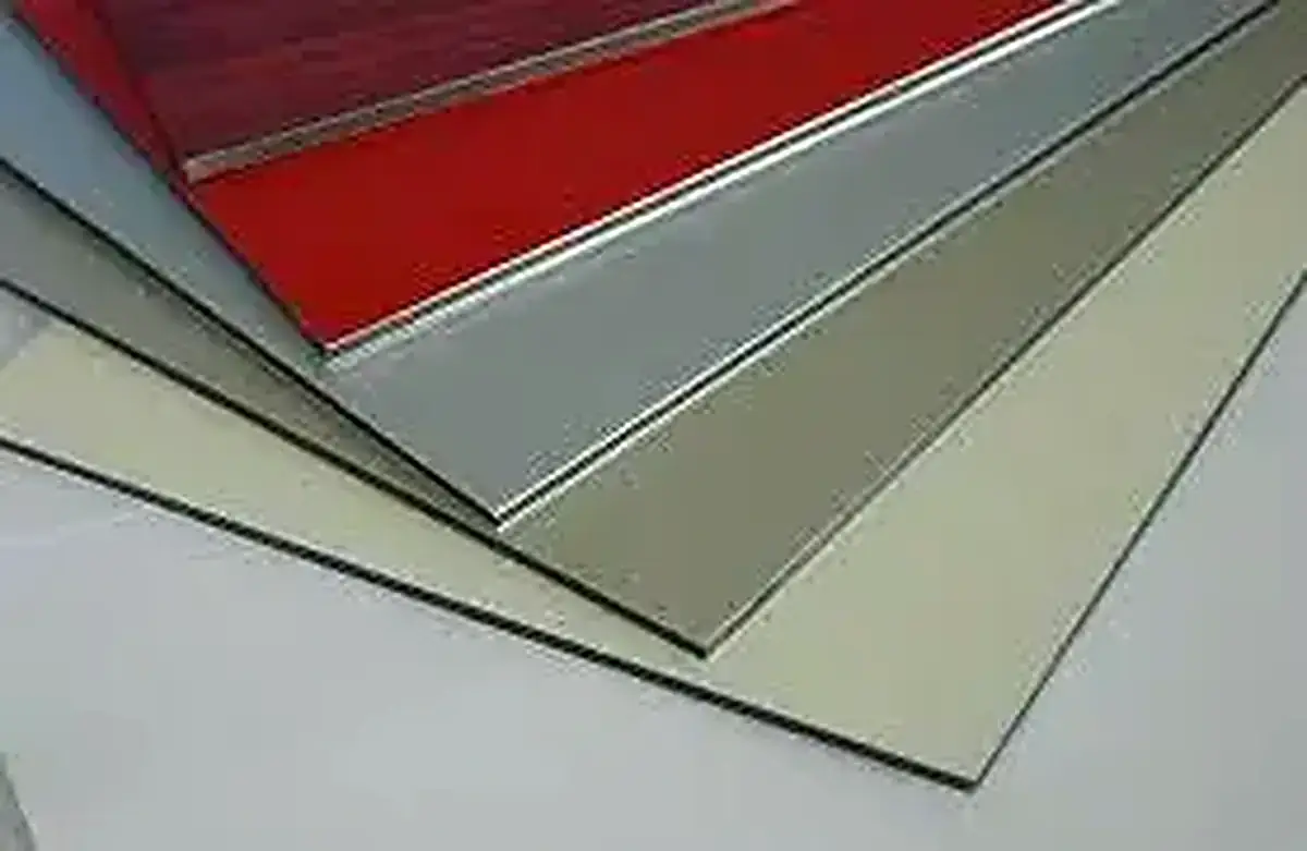 Lembaran ACP dengan beberapa warna coating